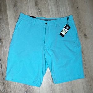 Under Armour men’s heat gear dress/ golf shorts